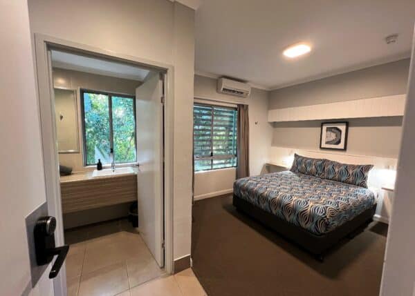 Private king or queen with ensuite or split twin